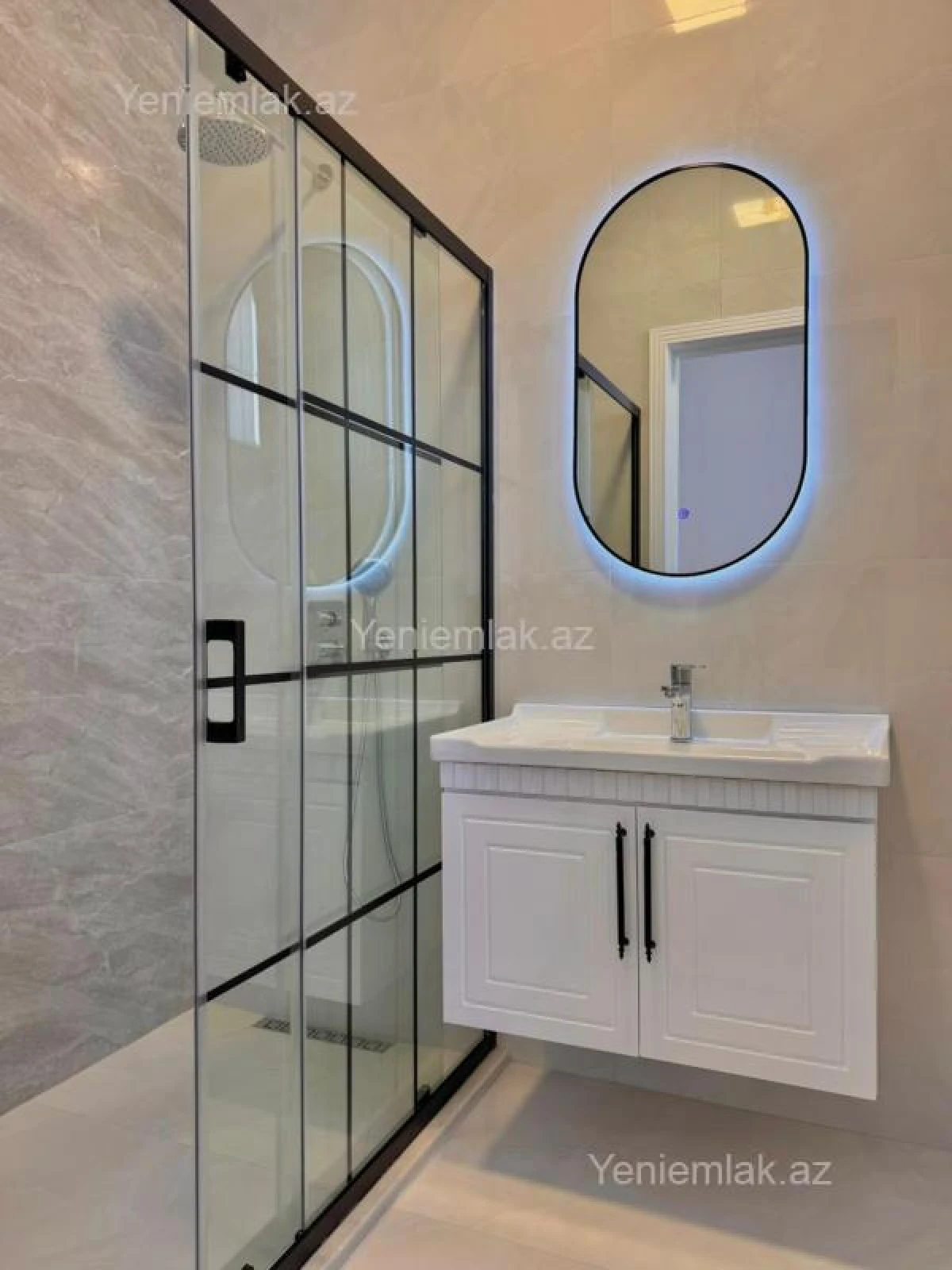 Satılır 5 otaqlı həyət evi 240 m²