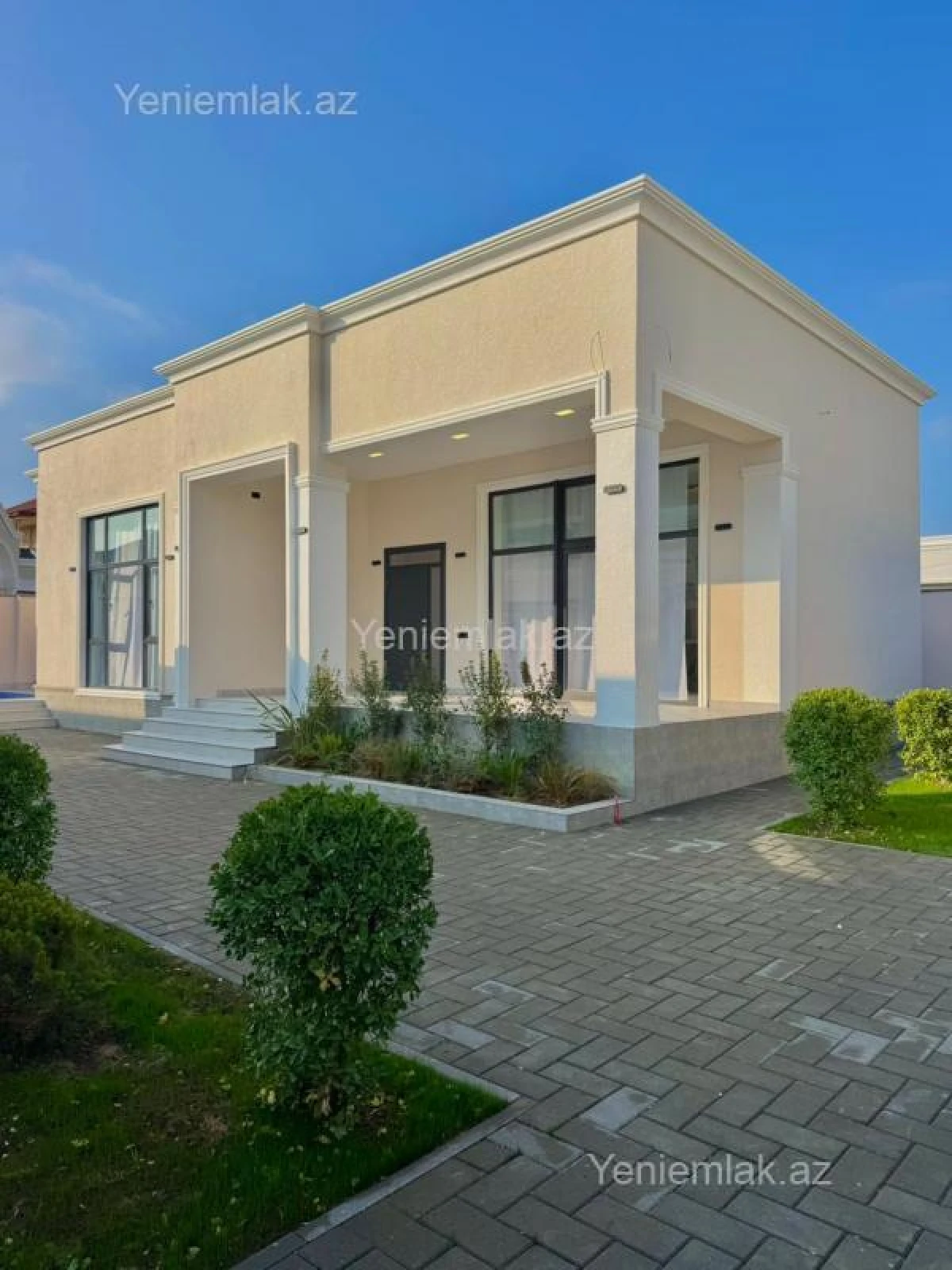 Satılır 4 otaqlı həyət evi 200 m²