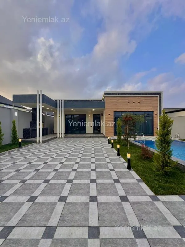 Satılır 4 otaqlı həyət evi 150 m²