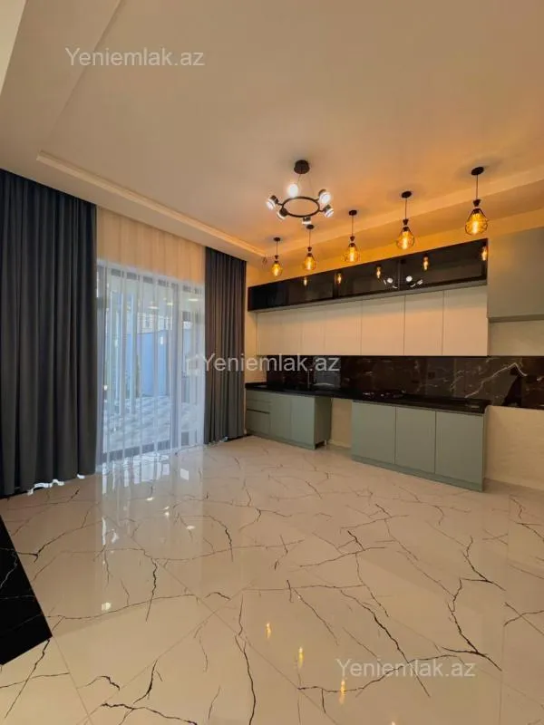 Satılır 4 otaqlı həyət evi 150 m²