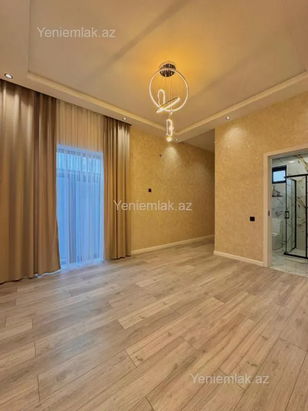 Satılır 4 otaqlı həyət evi 150 m²