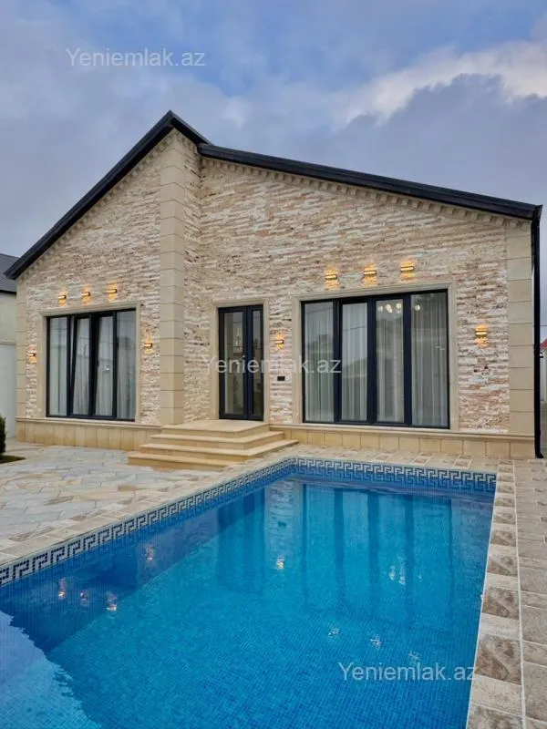 Satılır 4 otaqlı həyət evi 155 m²