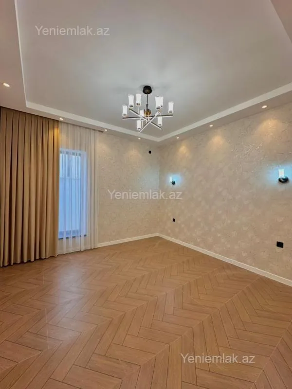 Satılır 4 otaqlı həyət evi 155 m²