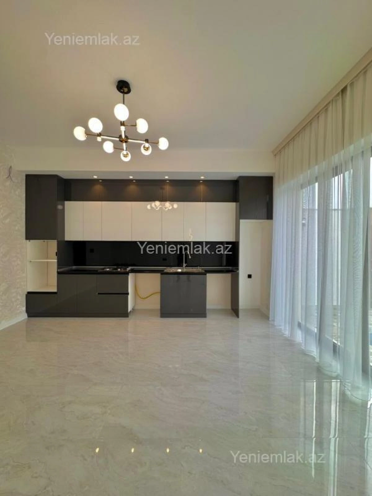 Satılır 4 otaqlı həyət evi 155 m²