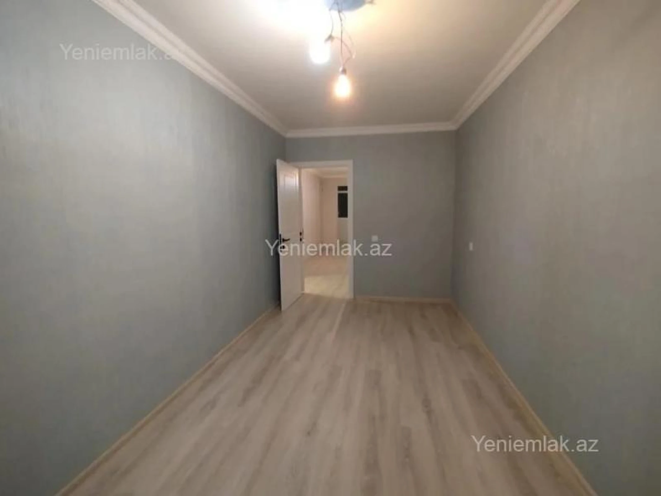 Satılır 3 otaqlı köhnə tikili 76 m²