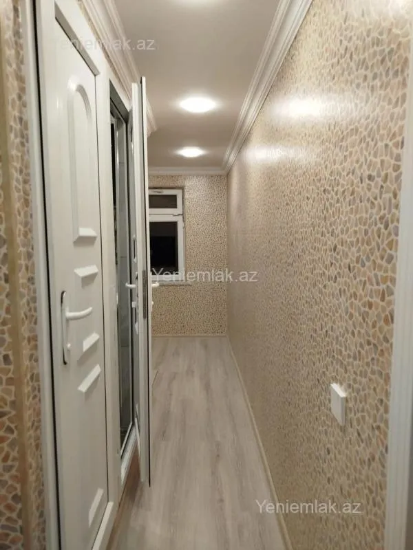 Satılır 3 otaqlı köhnə tikili 76 m²