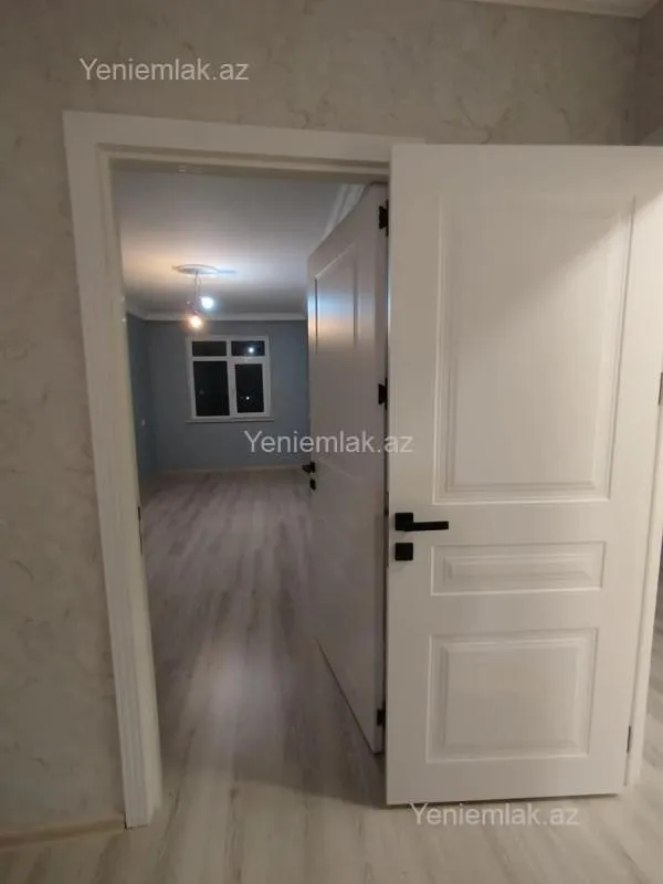 Satılır 3 otaqlı köhnə tikili 76 m²