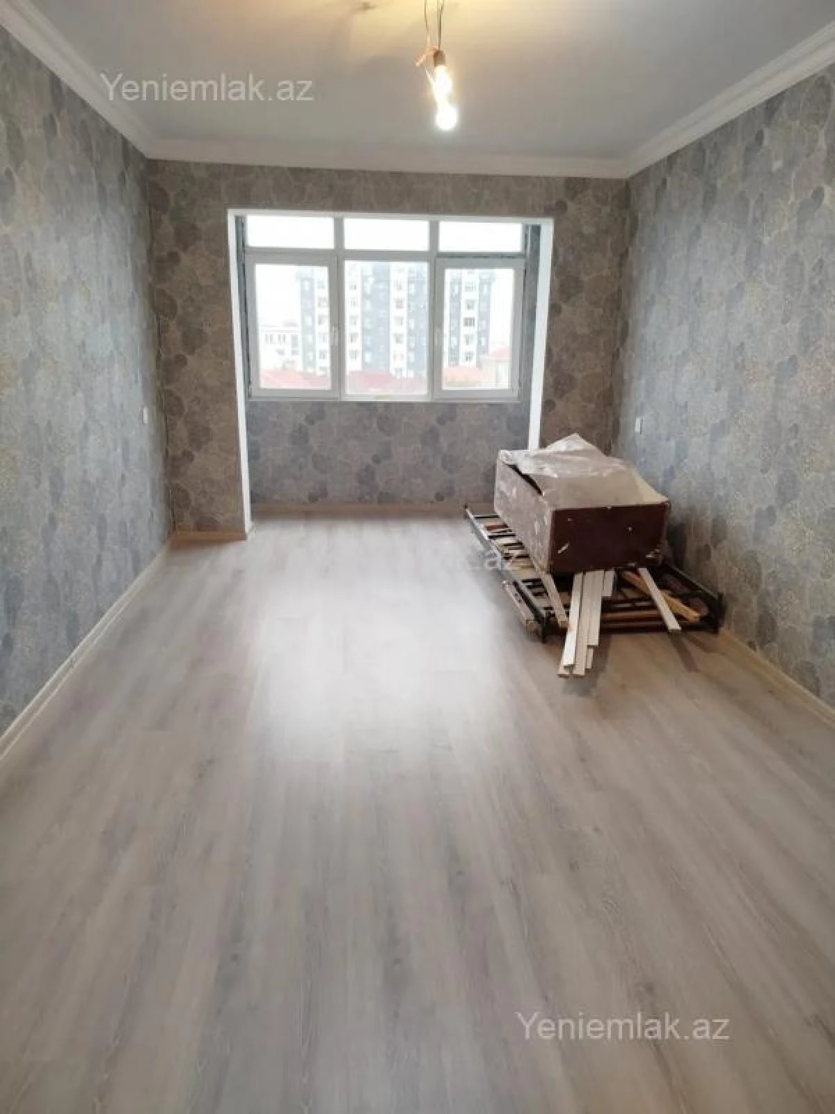 Satılır 3 otaqlı köhnə tikili 76 m²