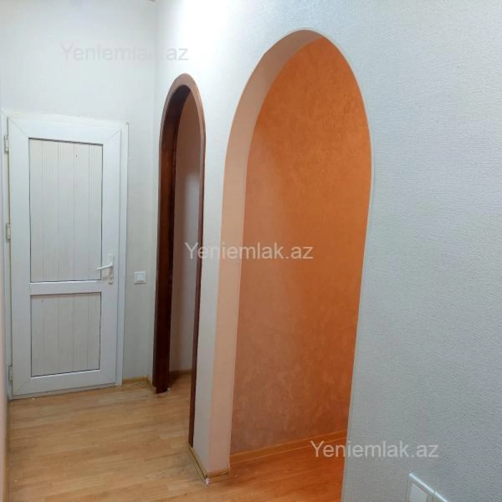 Satılır 2 otaqlı yeni tikili 55 m²