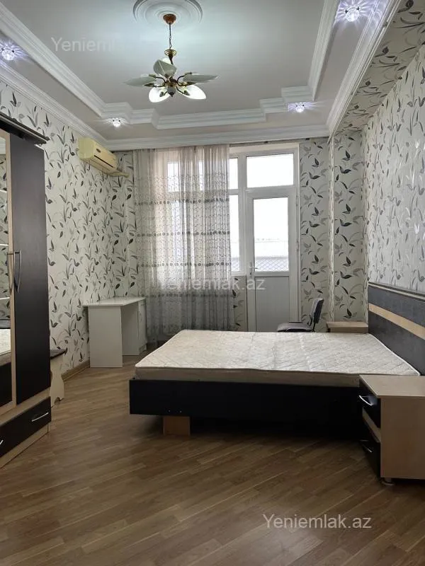 Satılır 3 otaqlı yeni tikili 120 m²