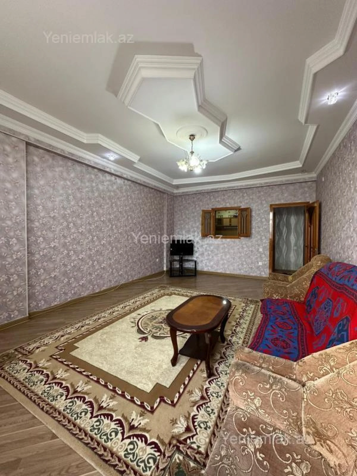 Satılır 3 otaqlı yeni tikili 120 m²