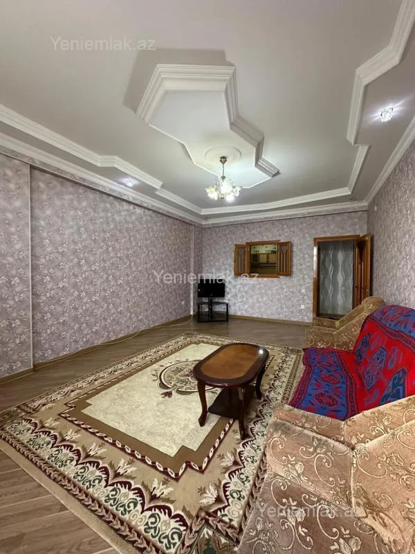 Satılır 3 otaqlı yeni tikili 120 m²