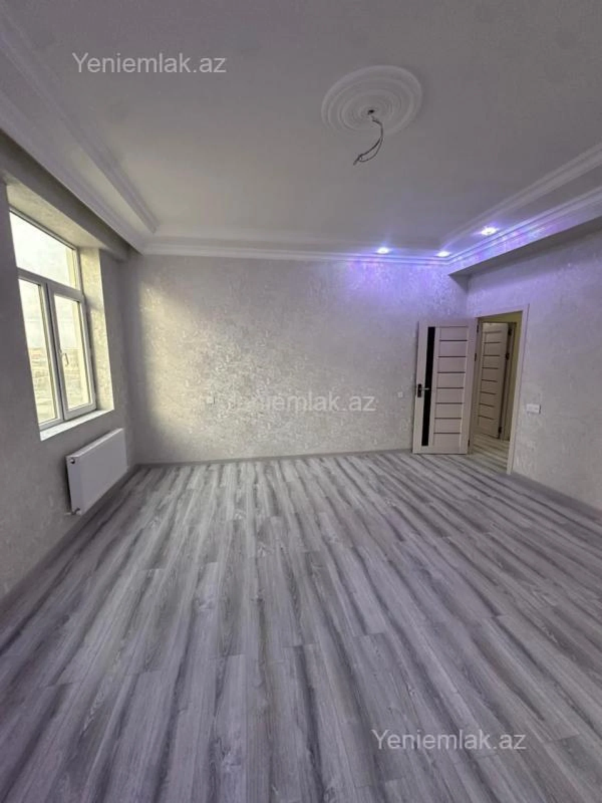 Satılır 3 otaqlı yeni tikili 97 m²