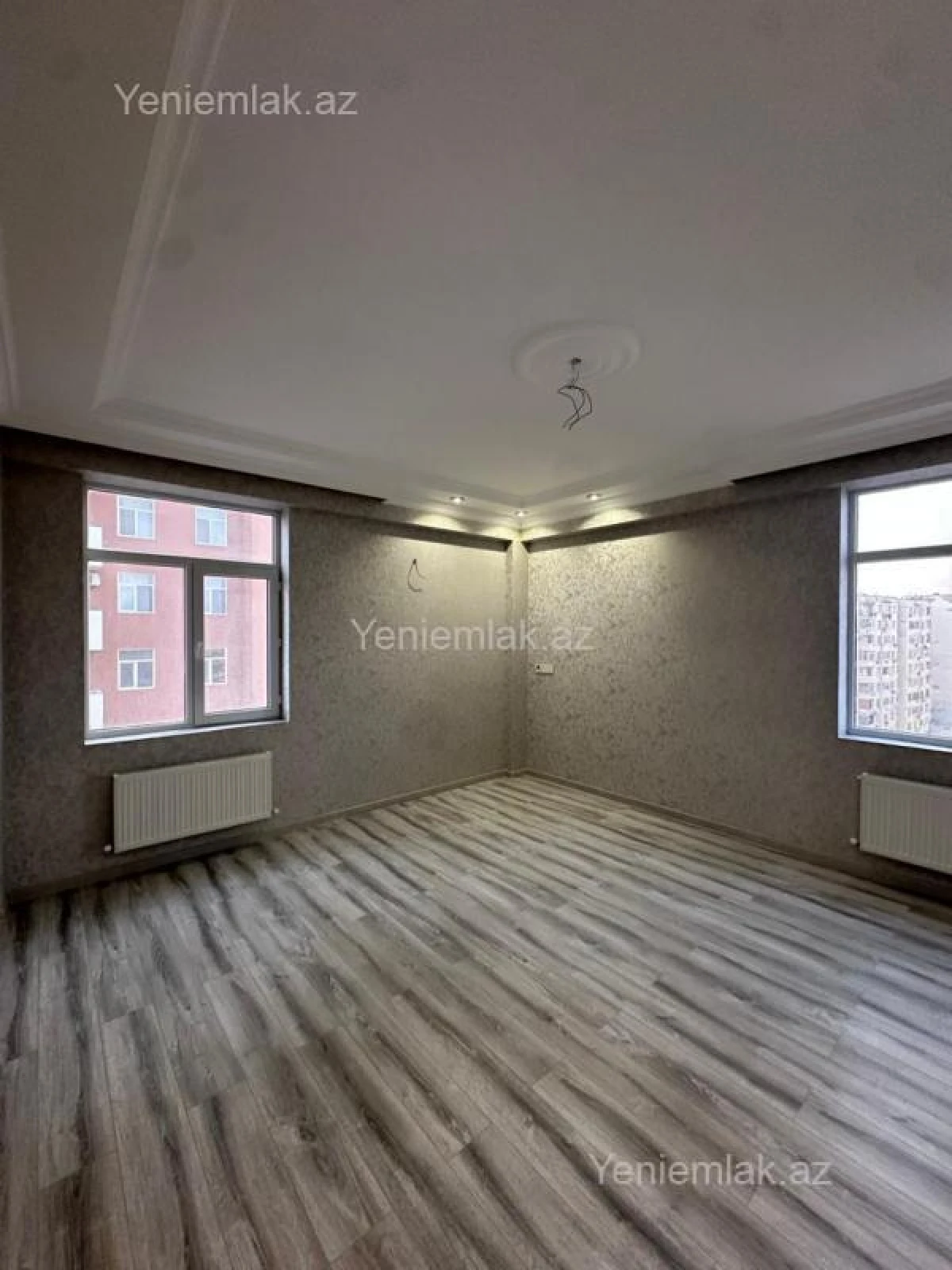 Satılır 3 otaqlı yeni tikili 97 m²