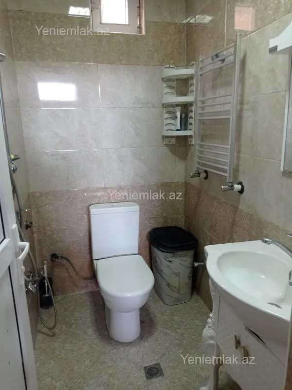 Satılır 3 otaqlı həyət evi 72 m²