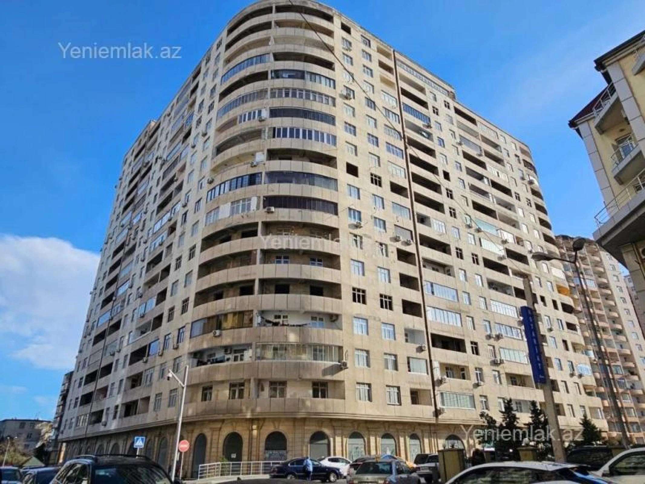 Satılır 4 otaqlı yeni tikili 182 m²