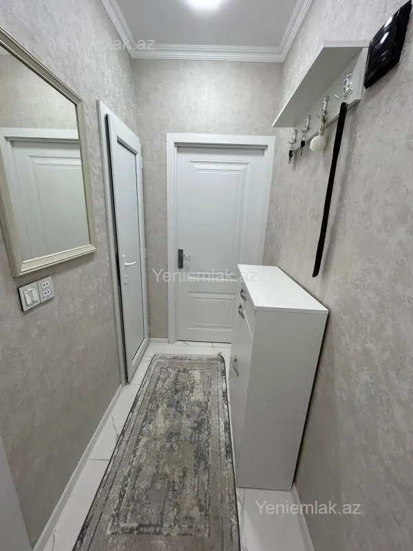 Satılır 2 otaqlı köhnə tikili 45 m²