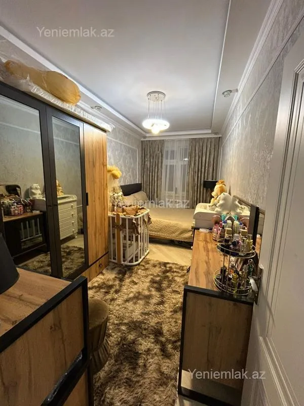 Satılır 2 otaqlı köhnə tikili 45 m²