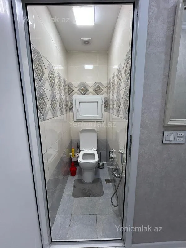 Satılır 2 otaqlı köhnə tikili 45 m²