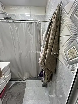 Satılır 2 otaqlı köhnə tikili 45 m²