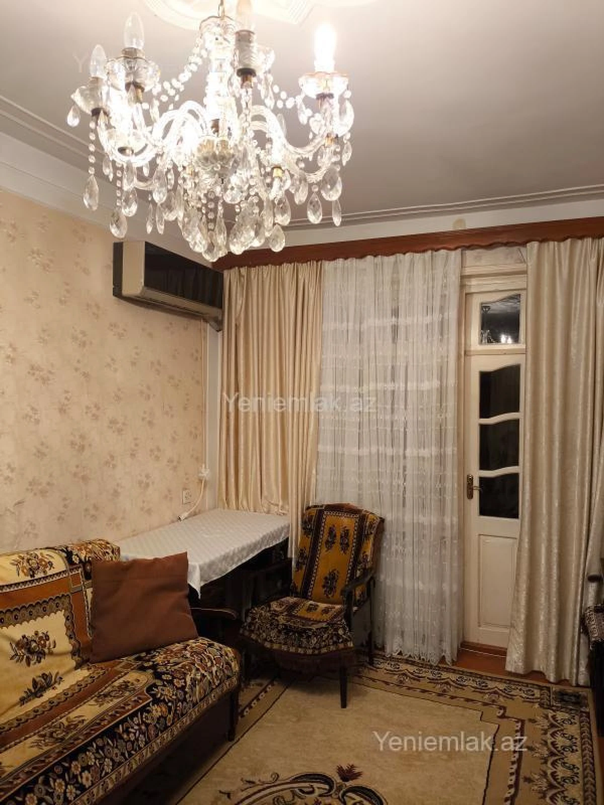 Satılır 2 otaqlı köhnə tikili 43 m²