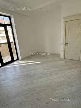 Satılır 6 otaqlı həyət evi 277 m²