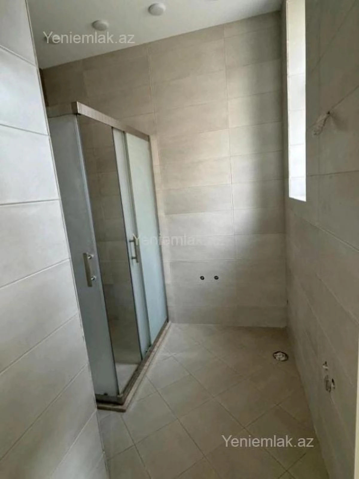 Satılır 6 otaqlı həyət evi 277 m²