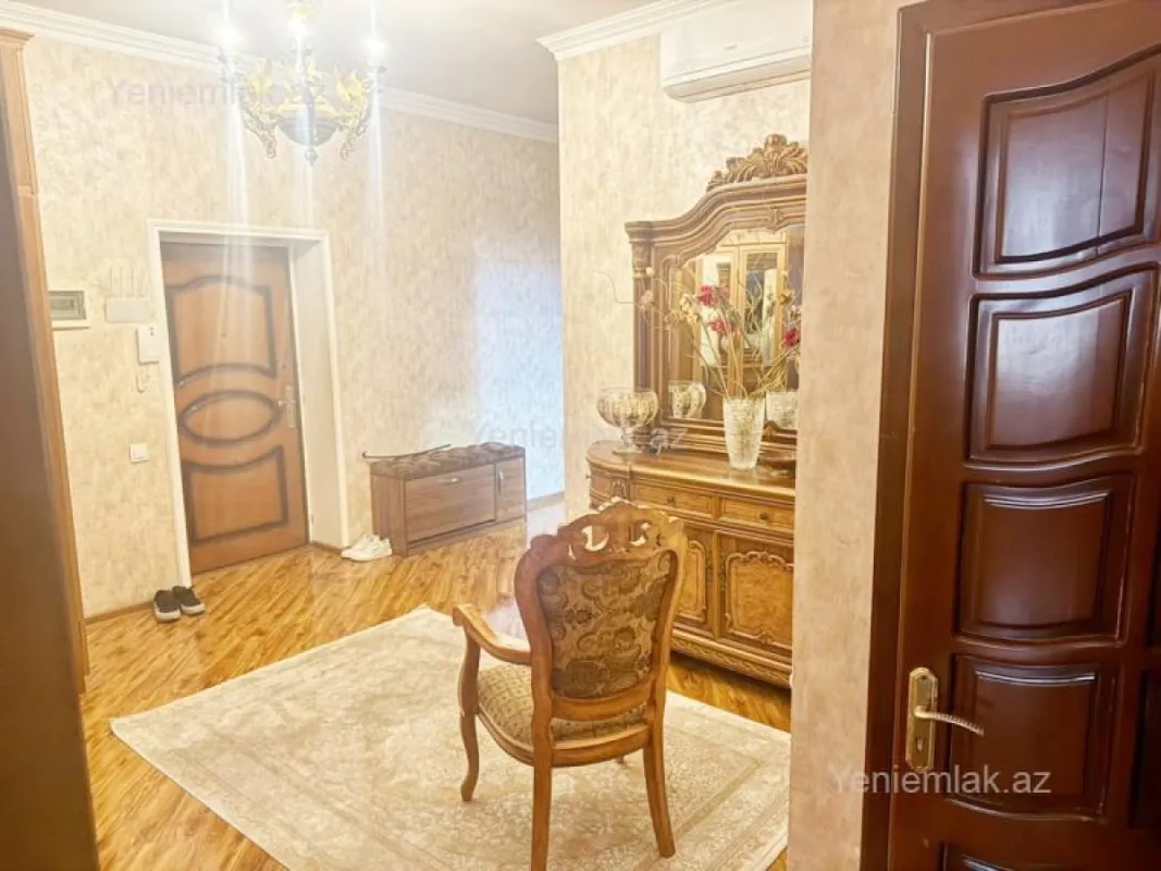 Satılır 3 otaqlı yeni tikili 104 m²