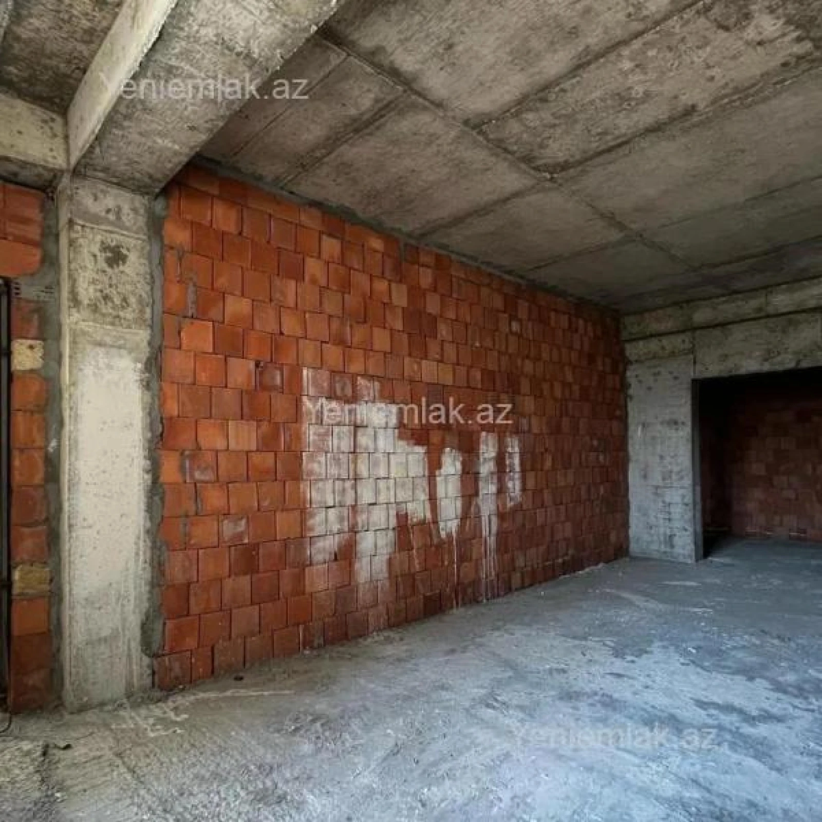 Satılır 2 otaqlı yeni tikili 99 m²