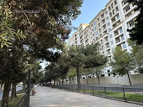 Satılır 2 otaqlı yeni tikili 99 m²