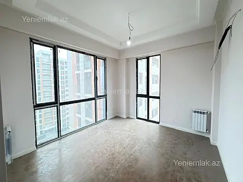 Satılır 3 otaqlı yeni tikili 83.02 m²
