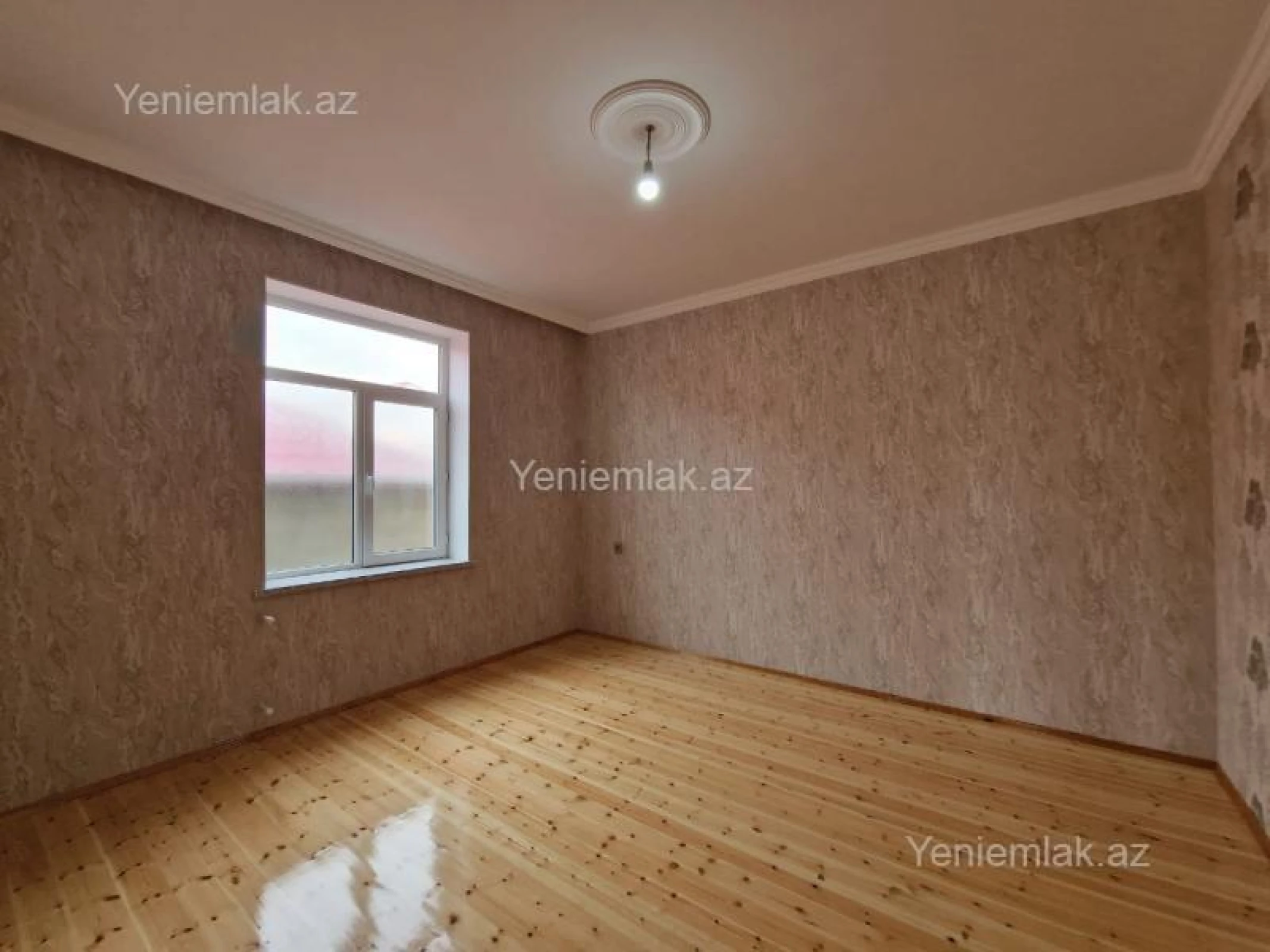 Satılır 4 otaqlı həyət evi 124 m²