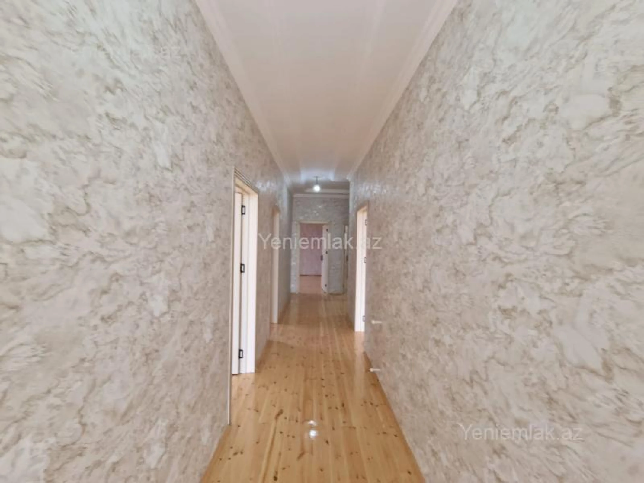 Satılır 4 otaqlı həyət evi 124 m²