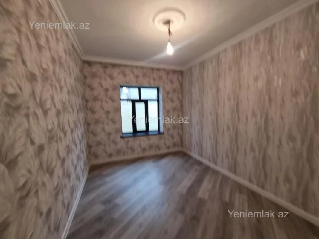 Satılır 5 otaqlı həyət evi 223 m²
