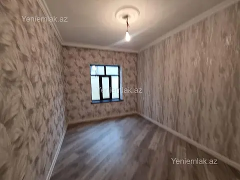 Satılır 5 otaqlı həyət evi 223 m²