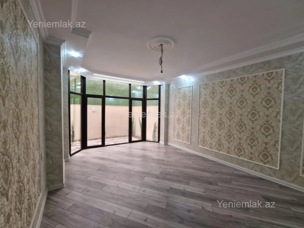 Satılır 5 otaqlı həyət evi 223 m²