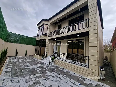 Satılır 5 otaqlı həyət evi 223 m²