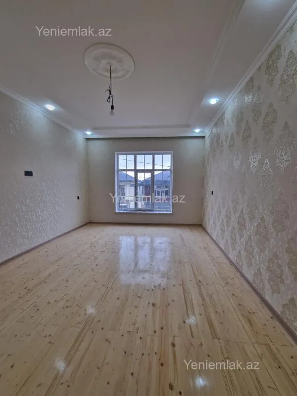 Satılır 4 otaqlı həyət evi 130 m²