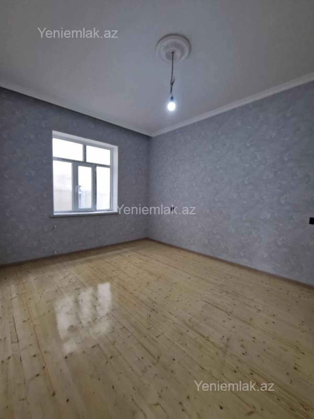 Satılır 4 otaqlı həyət evi 130 m²