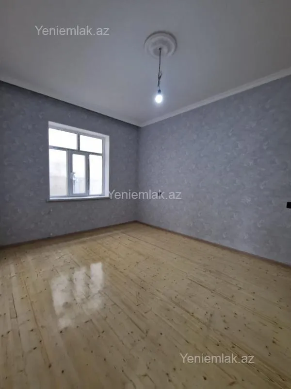 Satılır 4 otaqlı həyət evi 130 m²