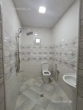 Satılır 4 otaqlı həyət evi 200 m²
