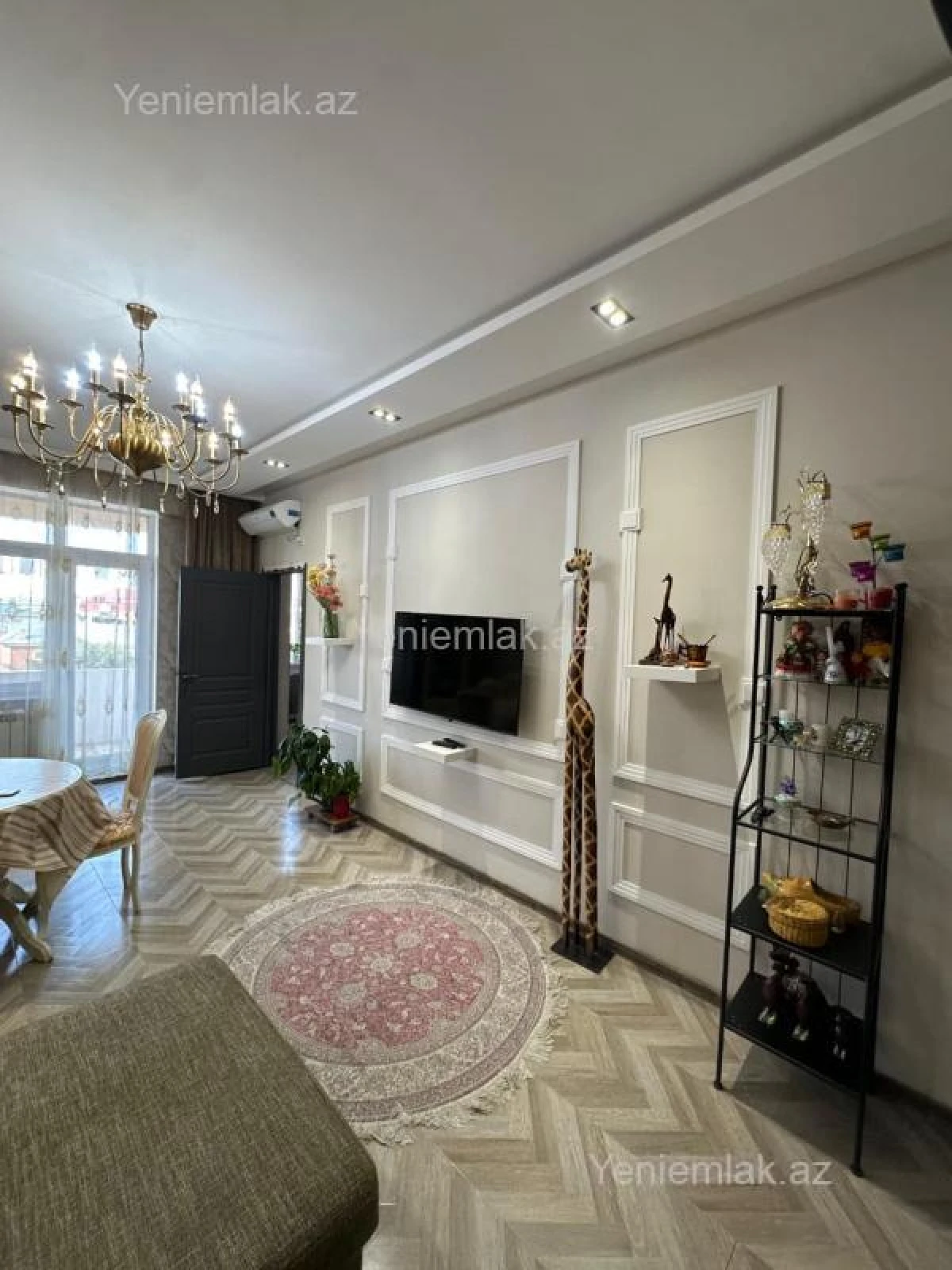 Satılır 3 otaqlı yeni tikili 71 m²