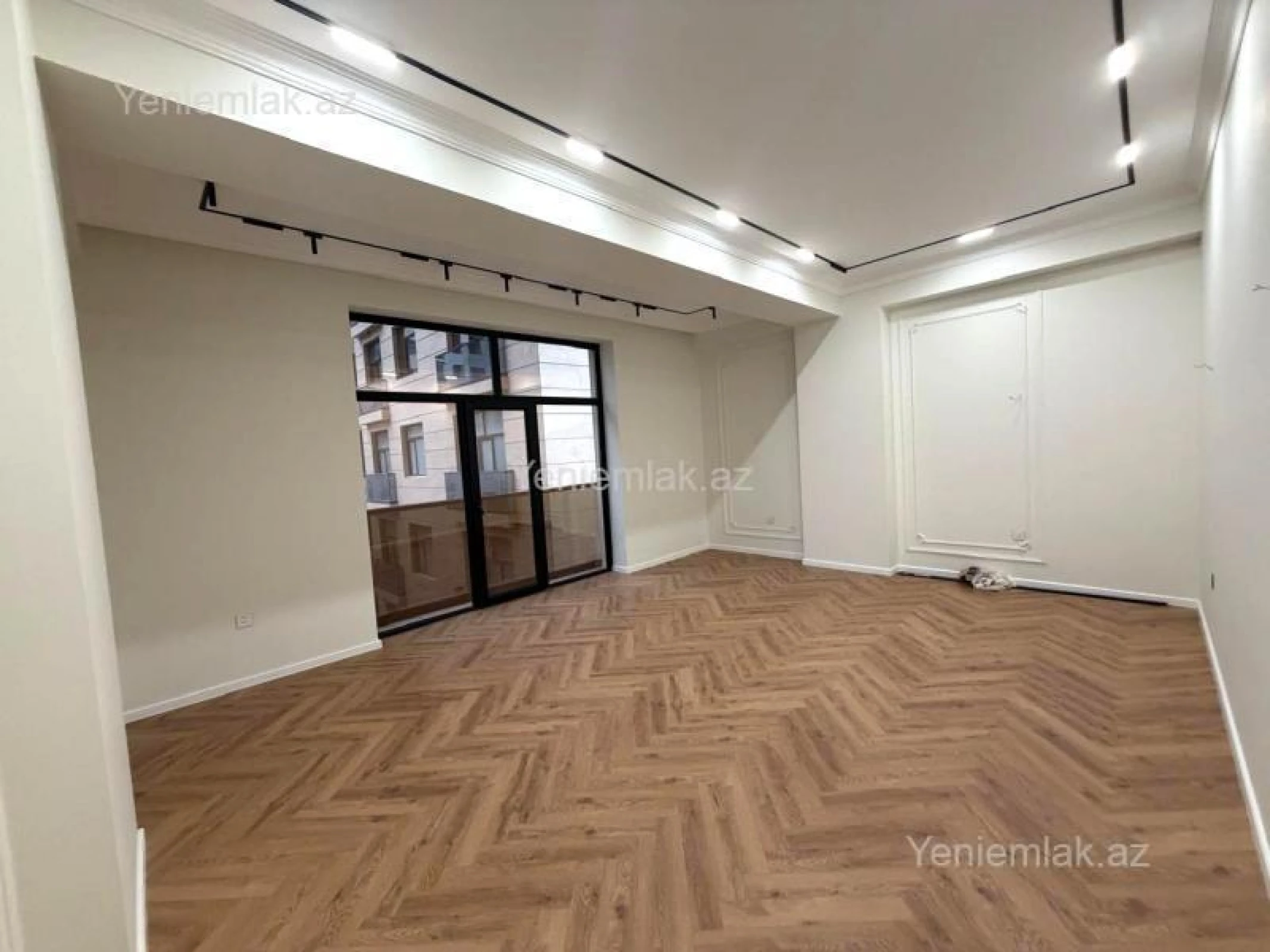 Satılır 3 otaqlı yeni tikili 121 m²