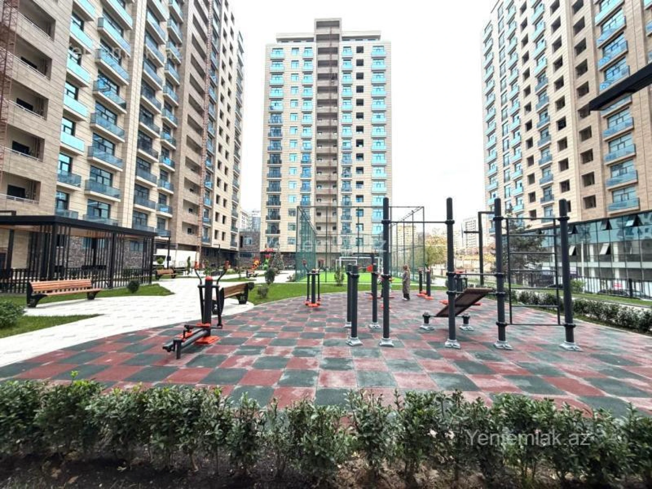 Satılır 3 otaqlı yeni tikili 121 m²