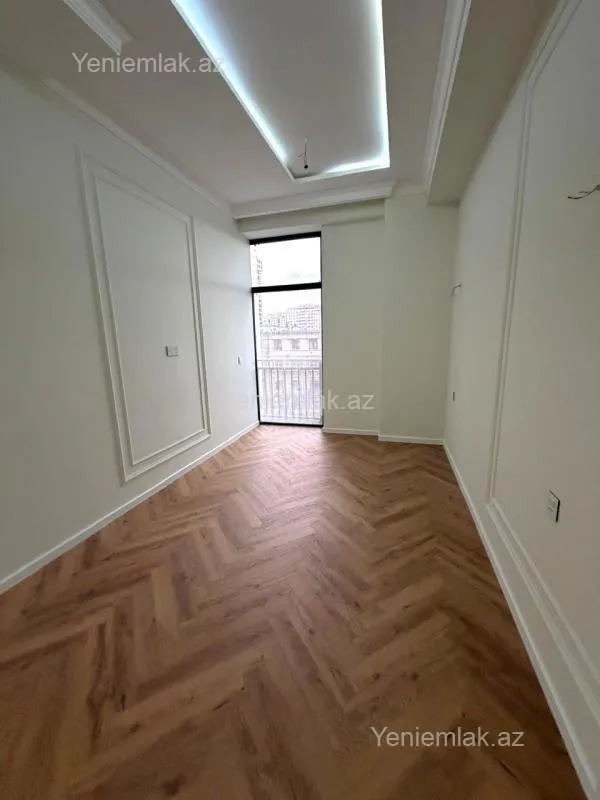 Satılır 3 otaqlı yeni tikili 121 m²