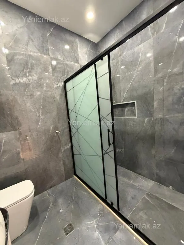 Satılır 3 otaqlı yeni tikili 121 m²