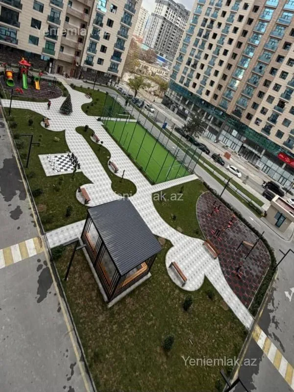 Satılır 3 otaqlı yeni tikili 121 m²