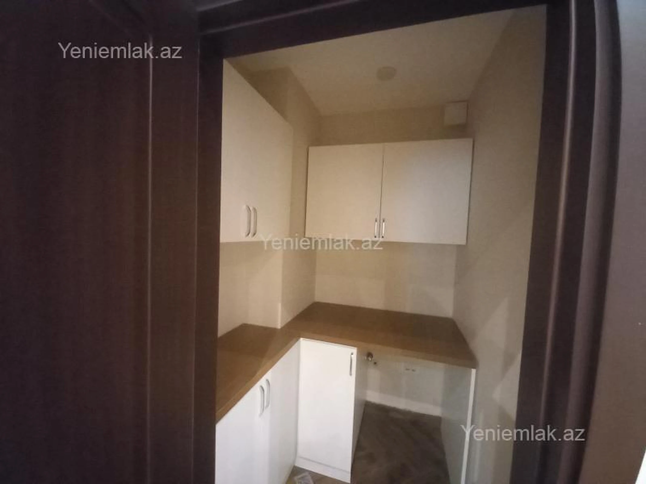 Satılır 4 otaqlı yeni tikili 214 m²