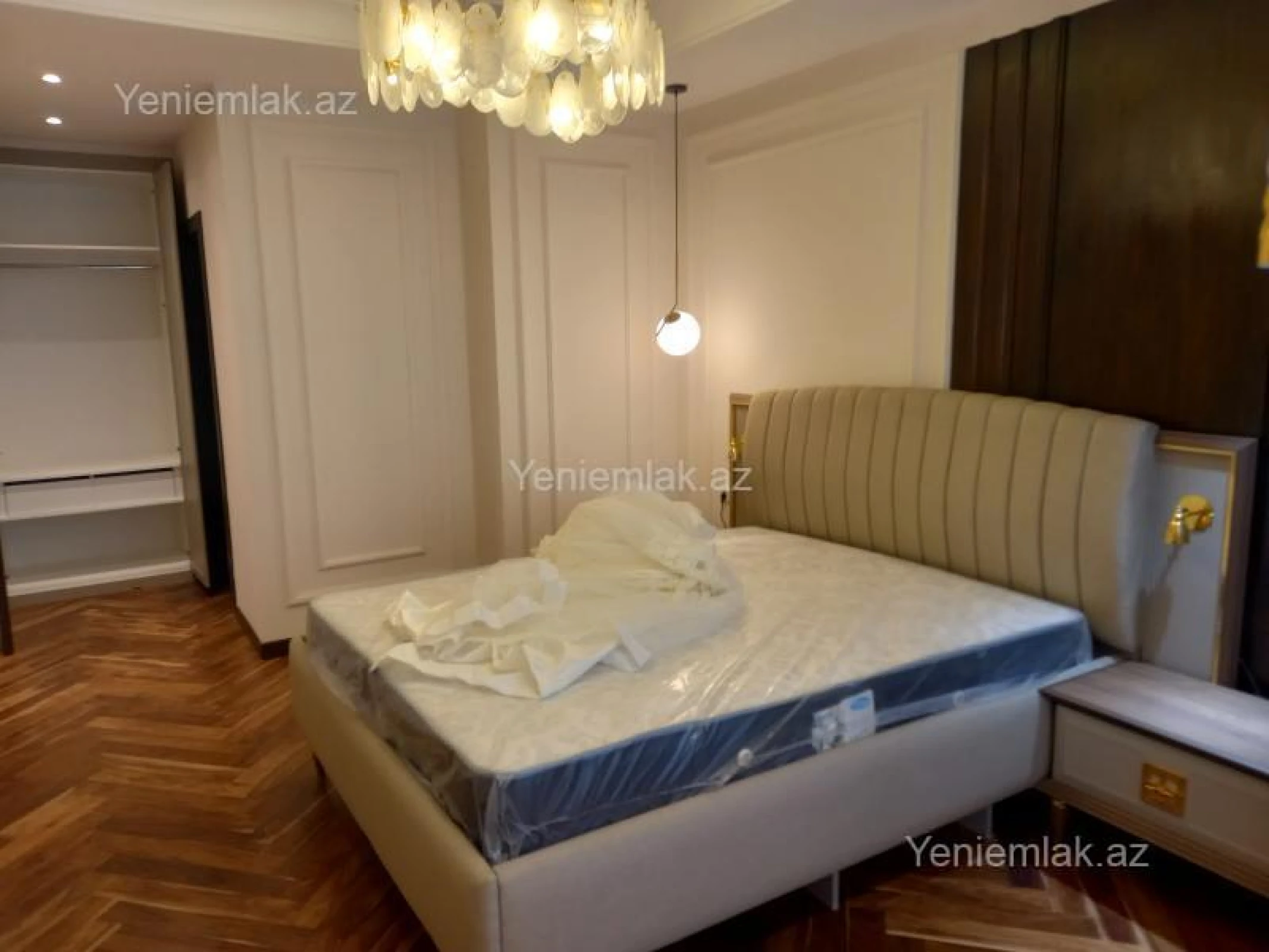 Satılır 4 otaqlı yeni tikili 214 m²