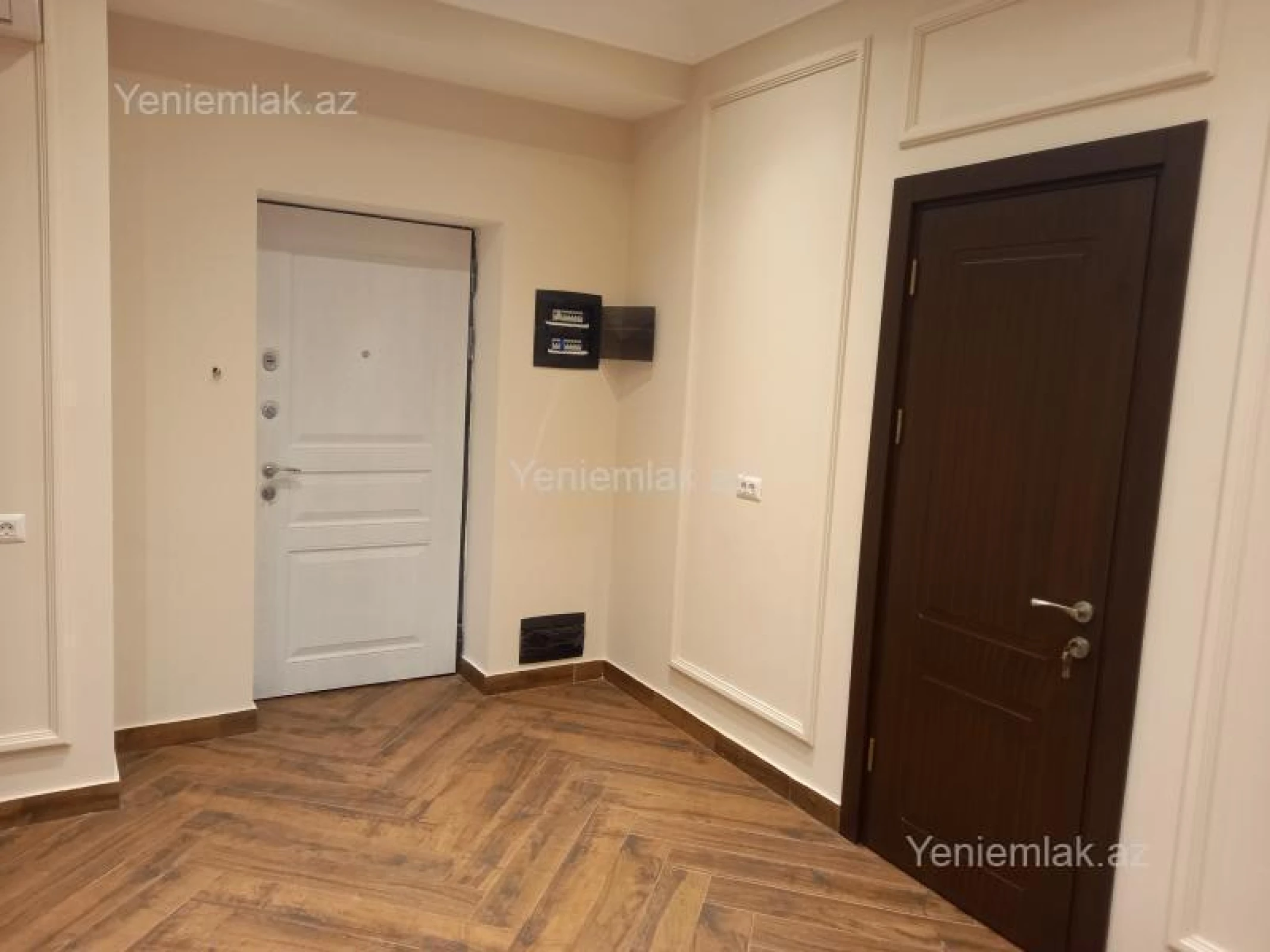 Satılır 4 otaqlı yeni tikili 214 m²